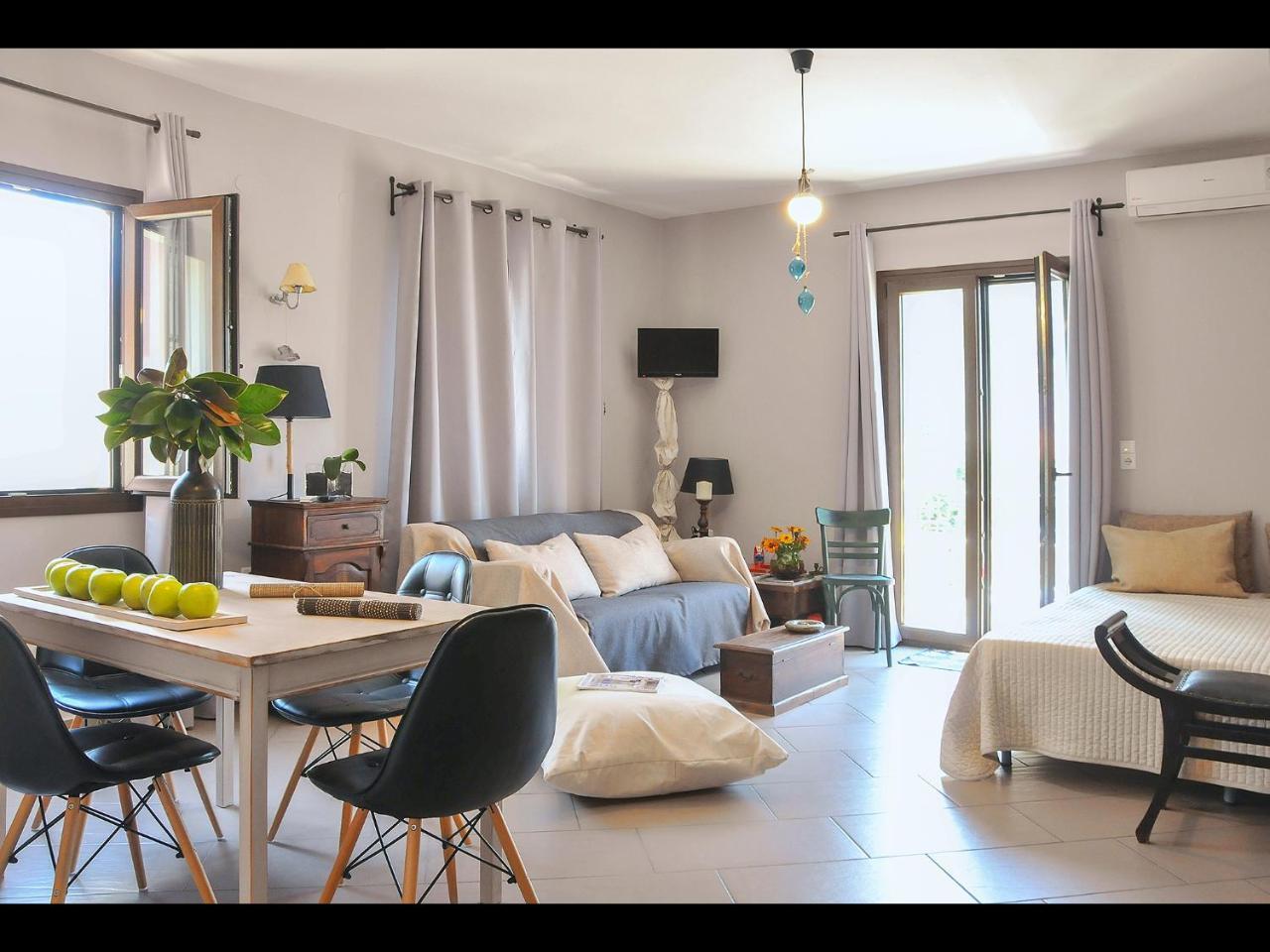 Athanasia'S Apartments 프리노스 외부 사진