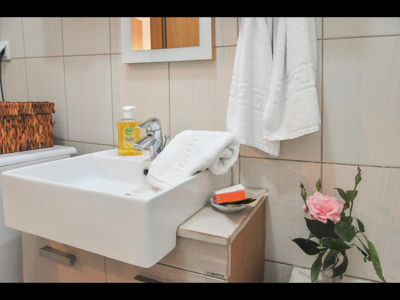 Athanasia'S Apartments 프리노스 외부 사진